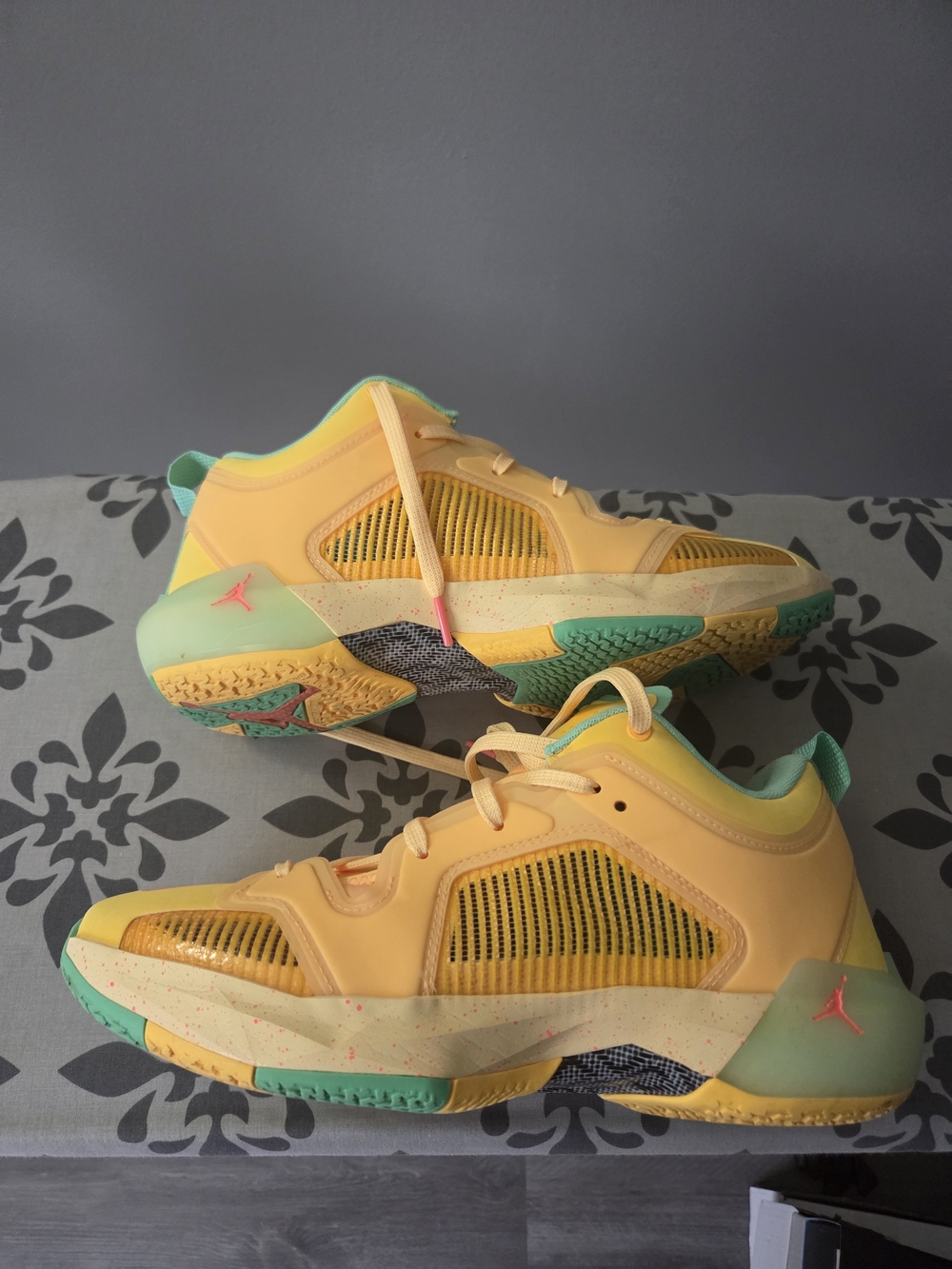 Jordan 37 EYBL Basketball Shoes (No Insoles)